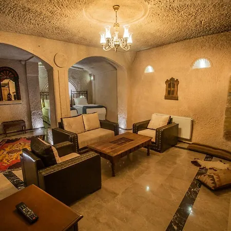Lavender Cave Отель 5*