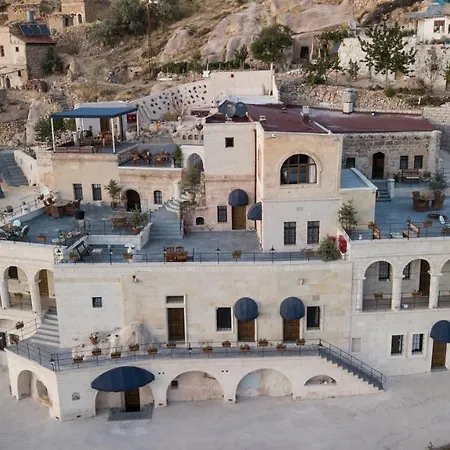 Lavender Cave Hotel 5*