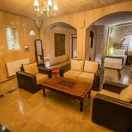 Hotel Lavender Cave
