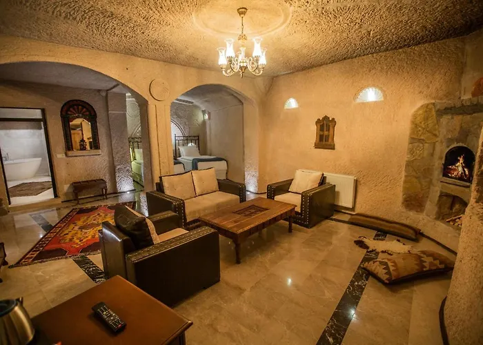 Lavender Cave Hotel 5*