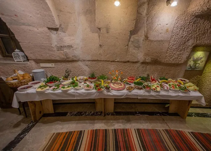 Отель Lavender Cave 5*